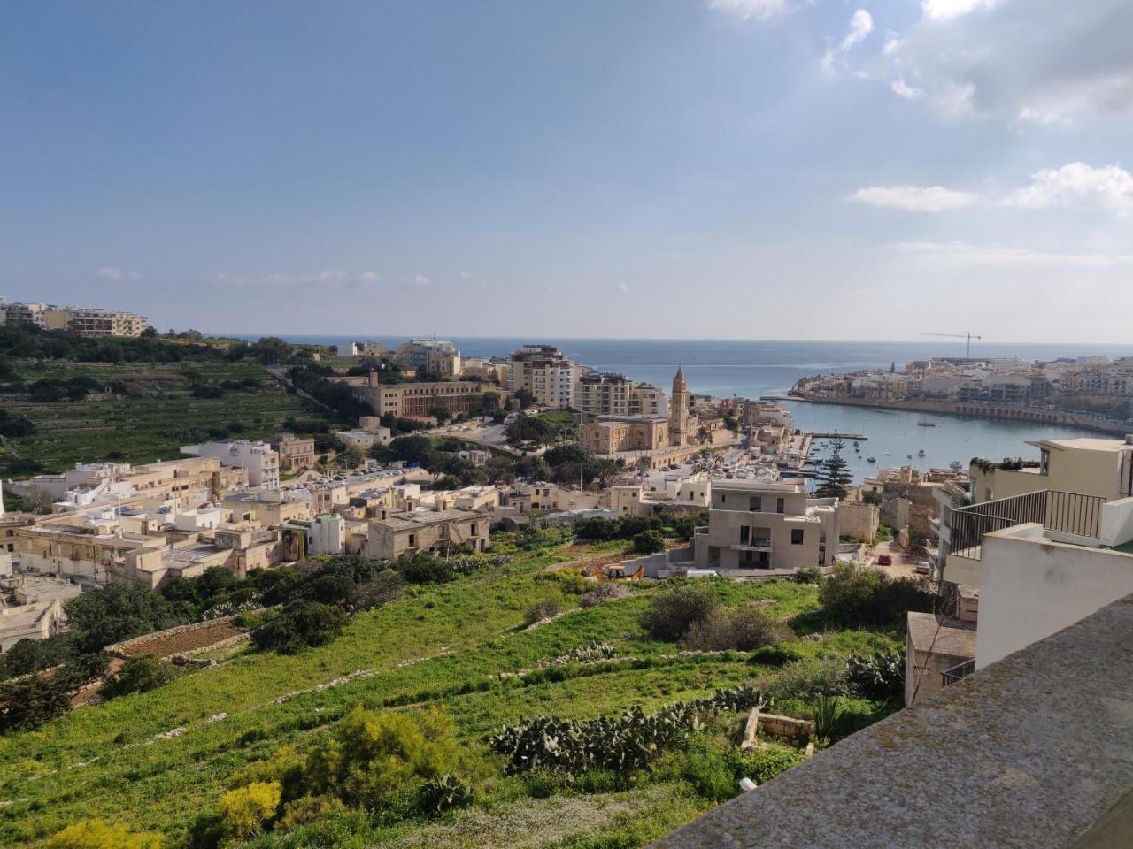 Panoramic Penthouse In Marsascala Which Enjoys Sea And Country Views Apartment Marsaskala Exterior photo